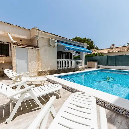 Villasol Con Piscina Apartment