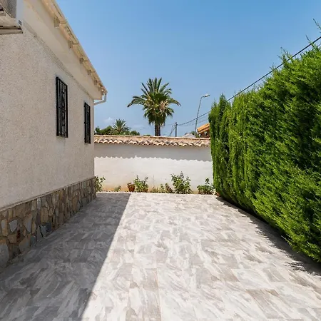 Villasol Con Piscina * Alicante